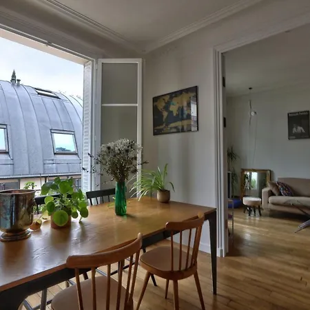 For 2 - Montmartre 18e *